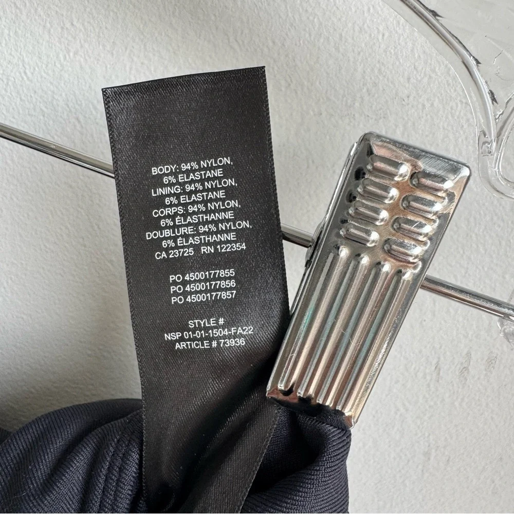 Aritzia Babaton Contour Black Square Neck Long Sleeve Bodysuit Sz M - Picture 13 of 13